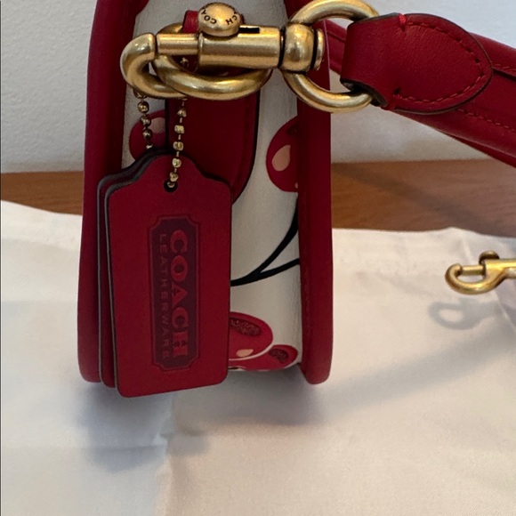 Coach Cherry Swinger Handbag New CZ492 - Picture 5 of 16